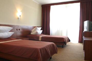 Представительский трехместный номер в Отеле Intourist-Zakarpattia Hotel